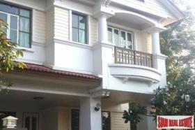 Haus zu verkaufen in Bangkok-Bezirk Khlong Toei, Thailand