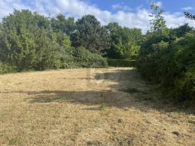 قطعة أرض المبنى للبيع في Bruchsal-Untergrombach, ألمانيا