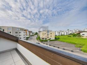 Casa multifamiliar à venda em Neuheim, Suíça