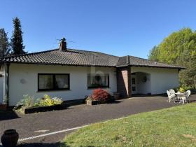 Villa en venta en Beckingen-Honzrath, Alemania
