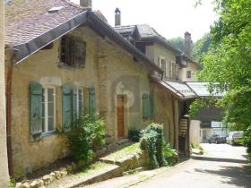 apartamento andar à venda em Romainmôtier, Suíça