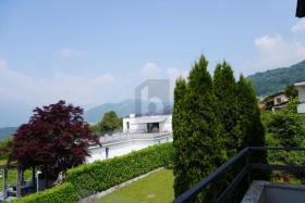 Villa en venta en Lugano, Suiza