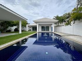 Villa for sale in ประจวบคีรีขันธ์, Thailand Villa for sale in ประจวบคีรีขันธ์, Thailand