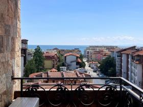 Penthouse Eladó a oldalon. Nesebŭr-Stariyat Nessebar, Bulgária Penthouse Eladó a oldalon. Nesebŭr-Stariyat Nessebar, Bulgária