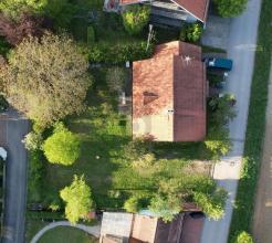 terreno edificabile In vendita a Hochstadt, Germania