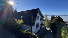 Detached house For Rent in Dürnten, Switzerland