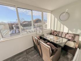 Floor Apartment For Sale in Götzis-Götznerberg, Austria