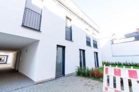 Außenansicht - 扁平 出租 于 特里尔-米特-加滕费尔德, 德国