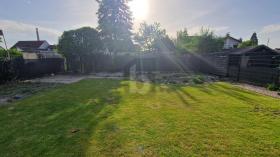 строительная площадка Продаётся в Мангейм-Шарнхоф, Германия