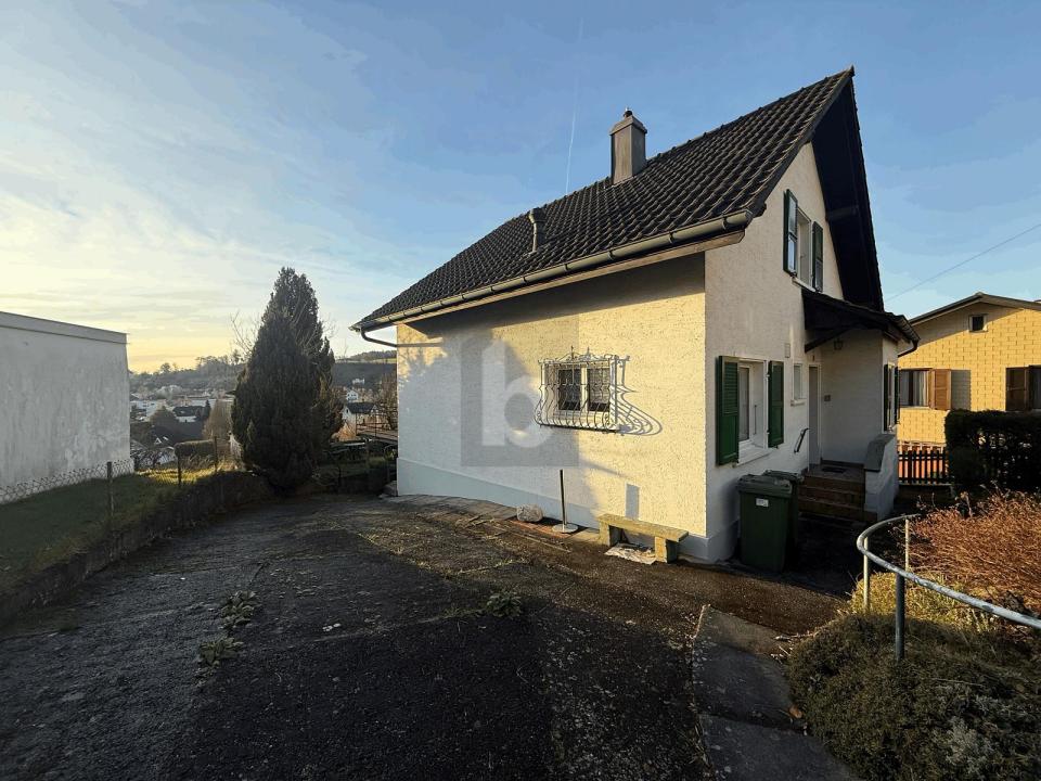 Vrijstaand huis te koop in Porrentruy, Zwitserland Vrijstaand huis te koop in Porrentruy, Zwitserland